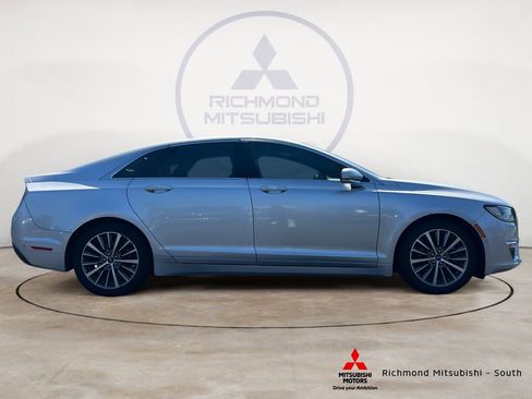 Used 2018 Lincoln MKZ Select w/ Technology Package AWD/4WD image 2