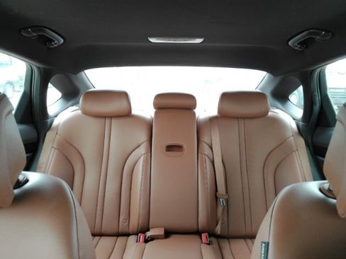 Used 2021 Genesis G80 2.5T image 32