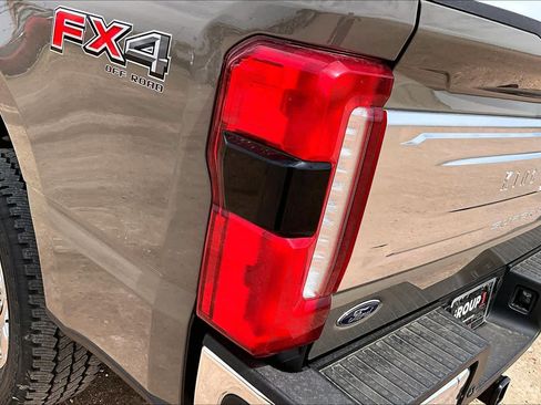 New 2026 Ford F250 King Ranch w/ Chrome Package AWD/4WD image 14
