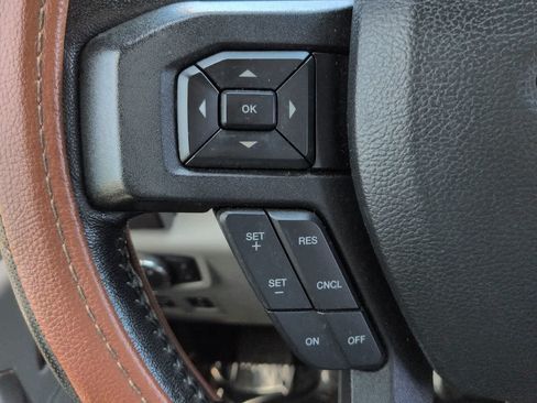Used 2018 Ford F150 XLT w/ Equipment Group 301A Mid RWD image 22