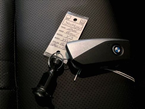 Certified 2025 BMW X3 xDrive30i w/ Premium Package AWD/4WD image 14