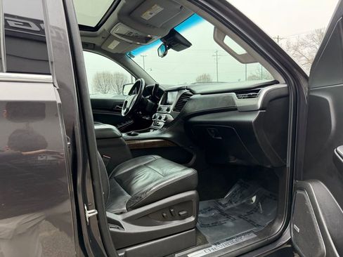 Used 2016 Chevrolet Tahoe LT w/ Luxury Package image 35