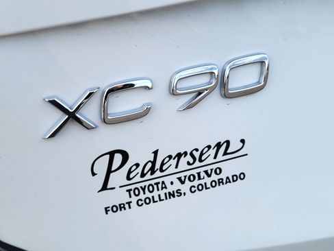 New 2026 Volvo XC90 T8 Plus image 8