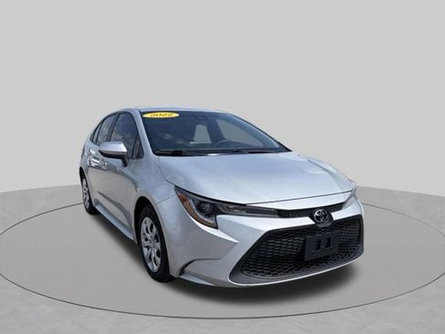 Used 2022 Toyota Corolla LE FWD image 8