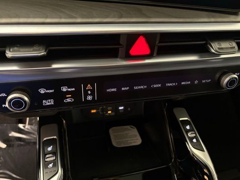 New 2026 Kia Sorento SX Prestige AWD/4WD image 31