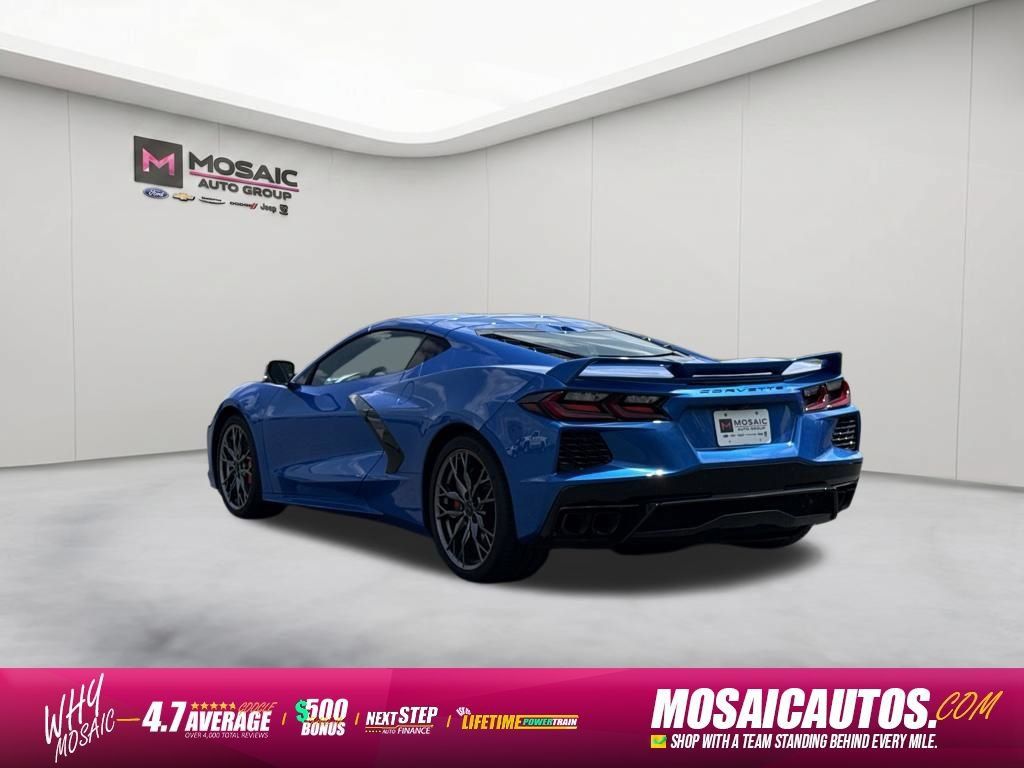 Used 2024 Chevrolet Corvette Stingray Preferred Cpe w/ Z51 Performance Package RWD image 3