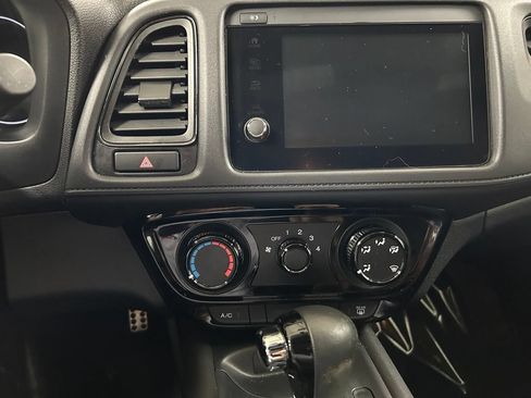Used 2022 Honda HR-V Sport image 19