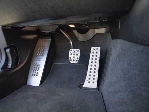 Used 2017 BMW M2 image 27