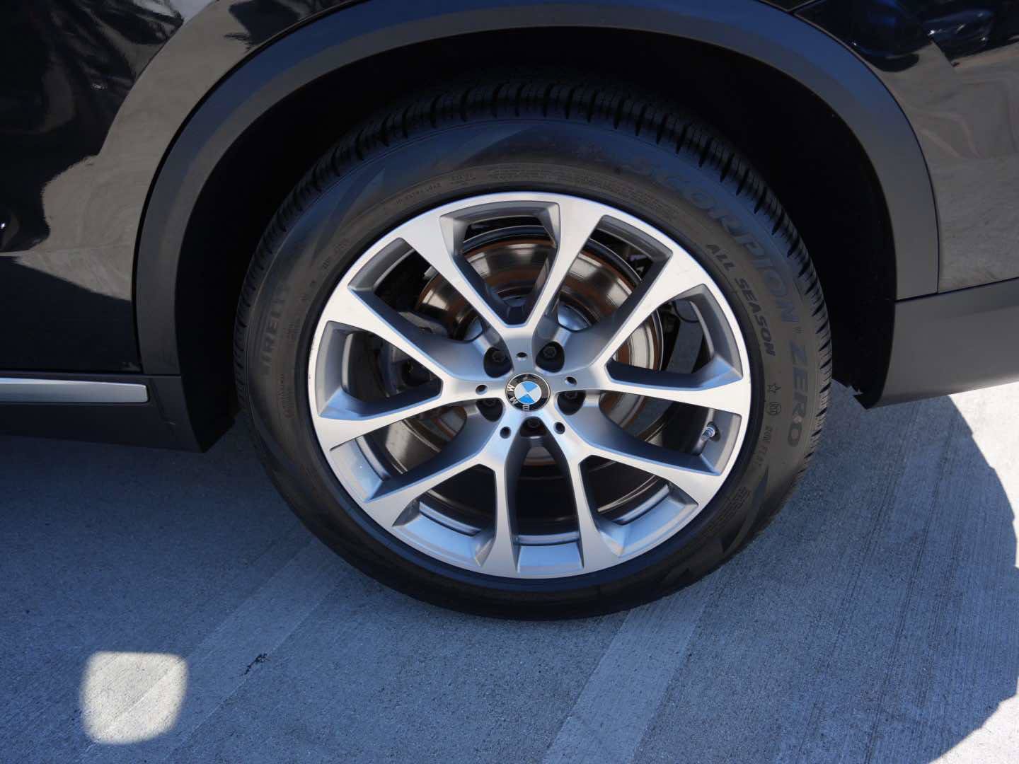 Used 2024 BMW X5 sDrive40i w/ Premium Package RWD image 6