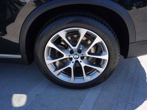 Used 2024 BMW X5 sDrive40i w/ Premium Package RWD image 6