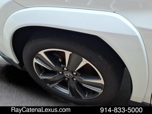 Used 2025 Lexus UX 300h AWD w/ Accessory Package (Z1) image 5