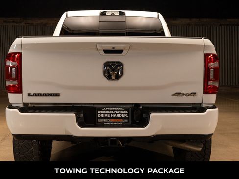 Used 2021 RAM 2500 Laramie w/ Safety Group B image 7