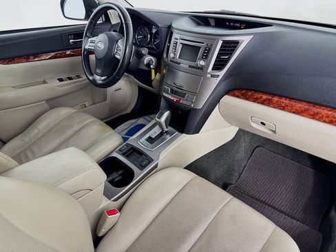 Used 2012 Subaru Outback 3.6R Limited AWD/4WD image 34