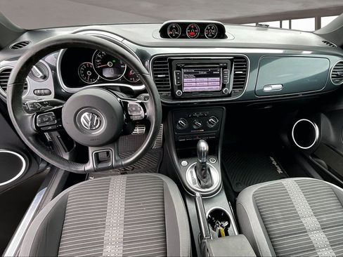 Used 2012 Volkswagen Beetle Turbo image 7