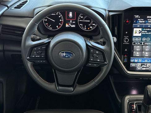 Used 2024 Subaru Crosstrek 2.5i Limited w/ Crosstrek Mirror Package AWD/4WD image 17