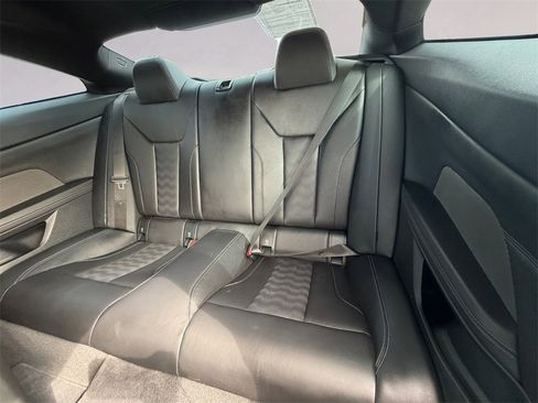 Used 2022 BMW M4 Coupe w/ M Driver's Package image 18
