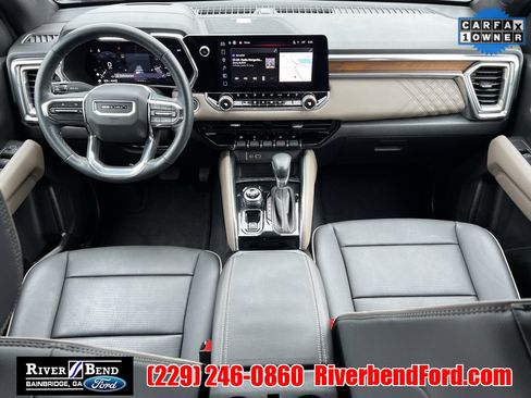 Used 2024 GMC Canyon Denali image 10