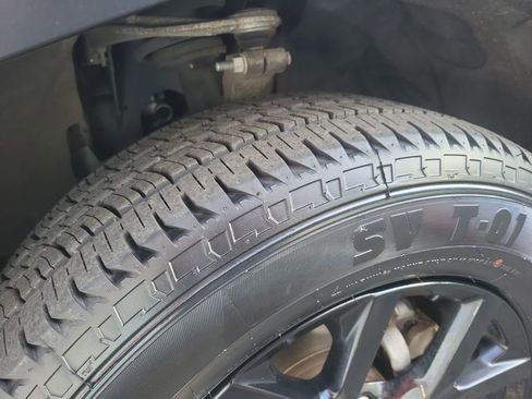 Used 2024 Jeep Grand Cherokee Altitude image 26