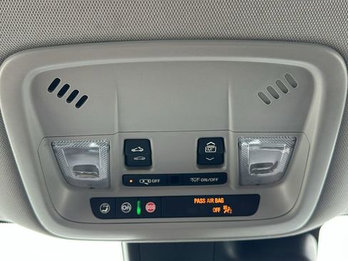 Used 2024 Chevrolet Malibu LT FWD image 30