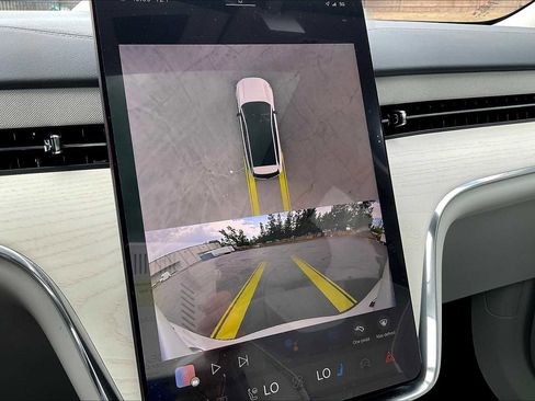 New 2025 Volvo EX90 Ultra image 19