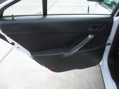 Used 2009 Pontiac G6 Sedan image 6