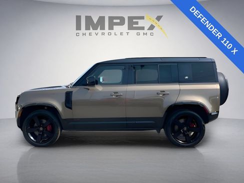Used 2024 Land Rover Defender 110 X AWD/4WD image 2