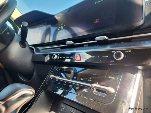 Used 2023 Kia Carnival SX Prestige image 46