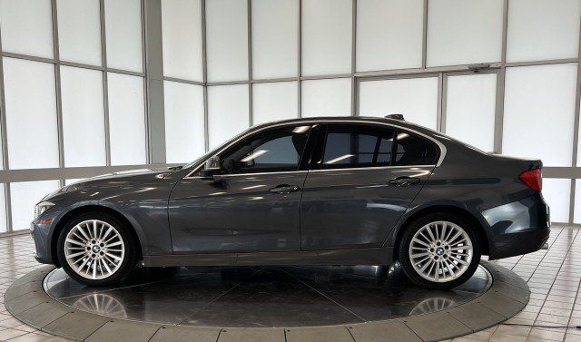 Used 2013 BMW 328i Sedan RWD image 4