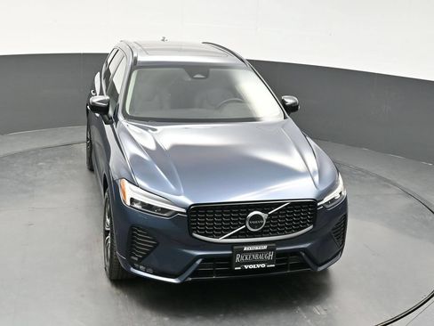 Used 2025 Volvo XC60 B5 Plus AWD/4WD image 28
