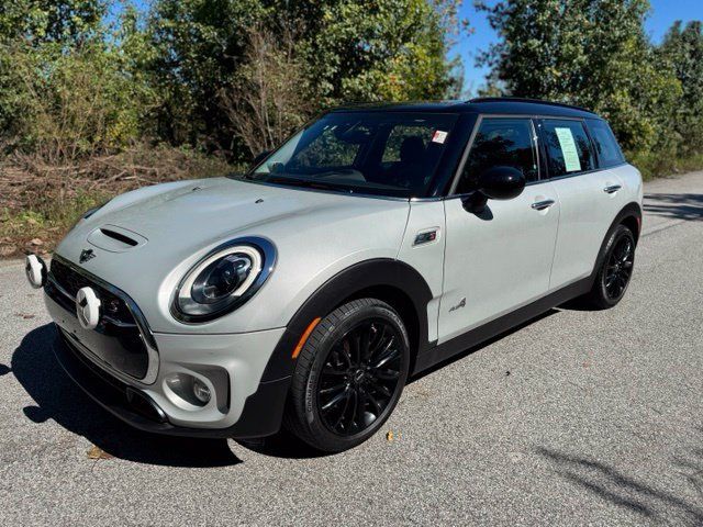 Used 2019 MINI Cooper Clubman S w/ Premium Package AWD/4WD image 1