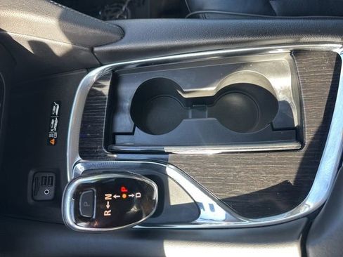 Used 2020 Buick Enclave Avenir w/ Avenir Technology Package AWD/4WD image 35
