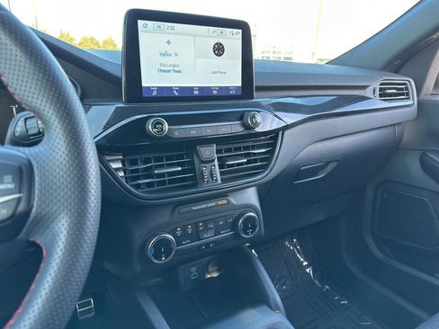Used 2023 Ford Escape ST-Line image 40