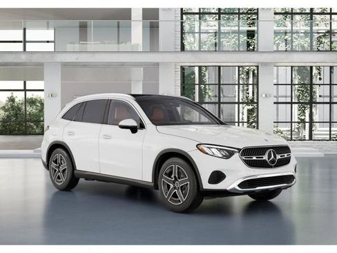 New 2026 Mercedes-Benz GLC 300 4MATIC image 11