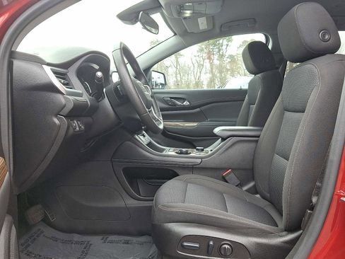 Certified 2023 GMC Acadia SLE w/ Driver Convenience Package image 17