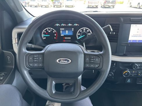 Used 2023 Ford F250 XLT image 10