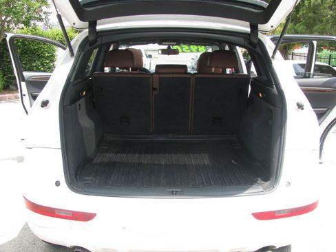 Used 2011 Audi Q5 2.0T Premium AWD/4WD image 7