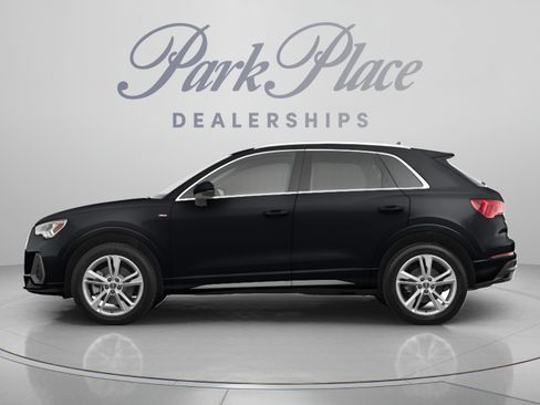 Used 2022 Audi Q3 2.0T Premium Plus AWD/4WD image 2
