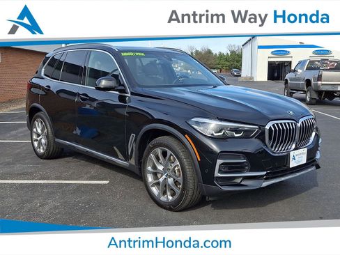Used 2023 BMW X5 xDrive40i w/ Luxury Seating Package image 1