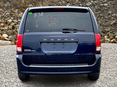 Used 2017 Dodge Grand Caravan SE w/ Power Window Group image 4