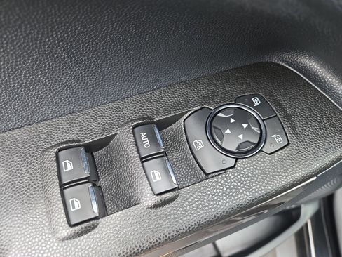 Used 2019 Ford EcoSport SES image 14