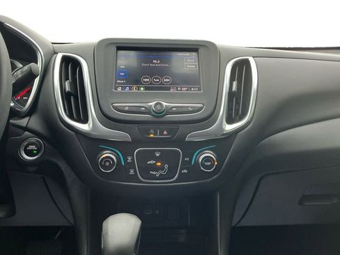 Used 2022 Chevrolet Equinox LT FWD image 11