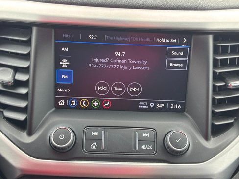 Certified 2023 GMC Acadia SLE w/ Driver Convenience Package image 23