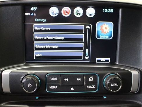 Used 2018 GMC Sierra 1500 SLT AWD/4WD image 24