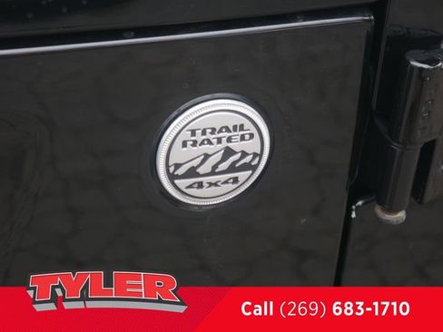 Used 2020 Jeep Gladiator Sport w/ Quick Order Package 24S AWD/4WD image 12