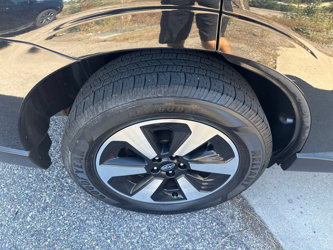 Used 2017 Subaru Forester 2.5i Limited AWD/4WD image 21