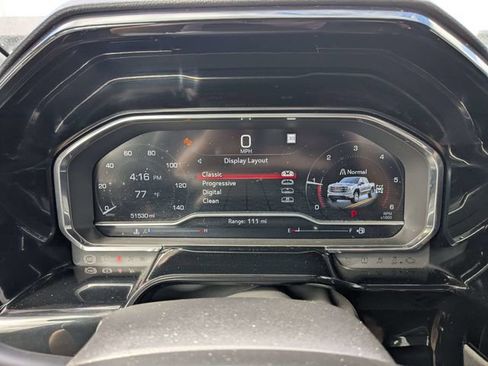 Used 2022 GMC Sierra 1500 SLT w/ SLT Premium Package AWD/4WD image 20