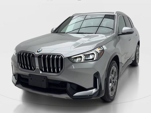 Used 2024 BMW X1 xDrive28i AWD/4WD image 4