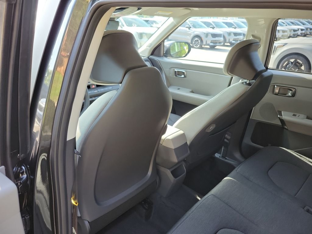 New 2027 Kia Seltos S FWD image 16