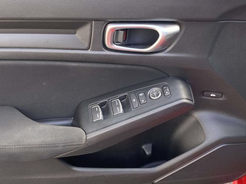 Used 2024 Honda Civic Sport image 16