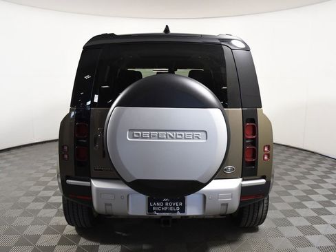 Used 2020 Land Rover Defender 110 First Edition image 5